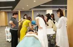 黃褐斑的治療操作細節(jié)有哪些？黃褐斑臨床終點反應的精準實操教學培訓班