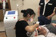 牛奶光美容儀哪個牌子好？以色列牛奶光多少錢一臺？牛奶光儀器